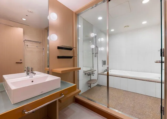 Rihga Royal Hotel Osaka, Vignette Collection By Ihg