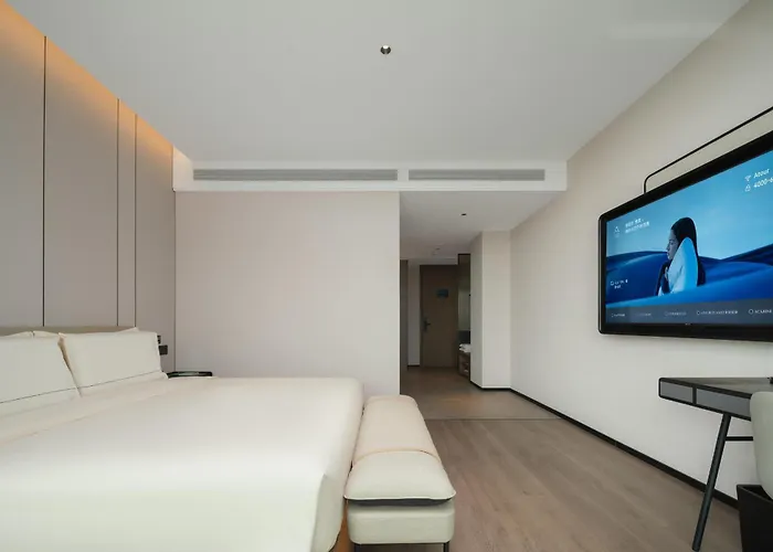 Atour Hotel Dalian Jinshi Beach Anchorage Plaza