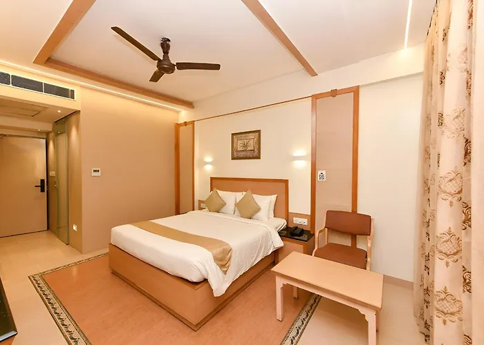 Hotel Roopa