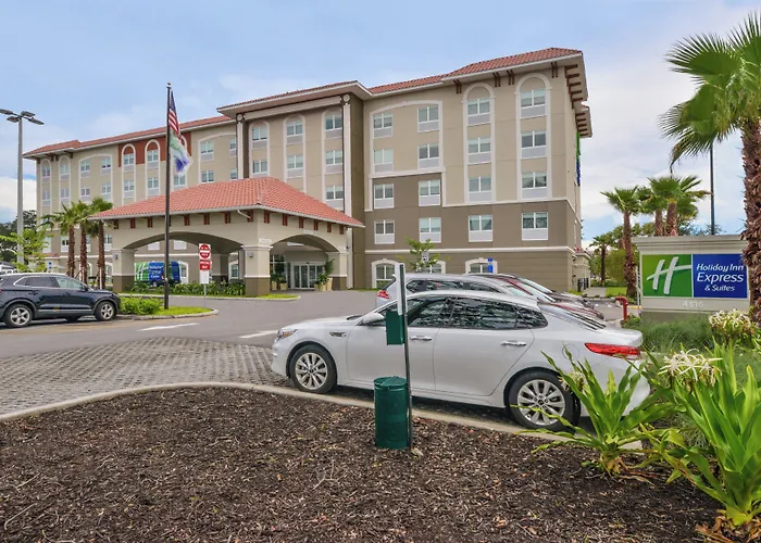 Holiday Inn Express & Suites - St. Petersburg - Madeira Beach By Ihg