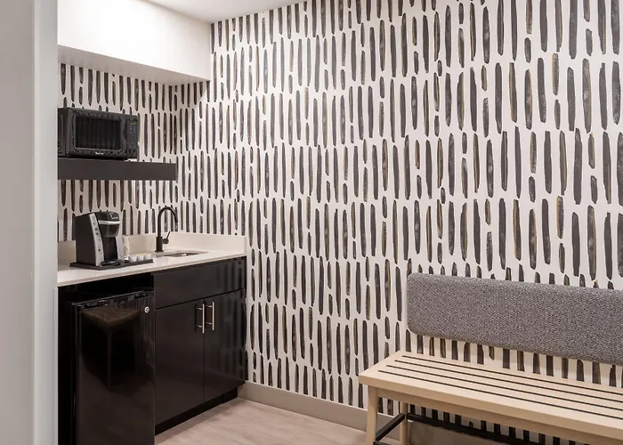 Atwell Suites Austin Airport By Ihg