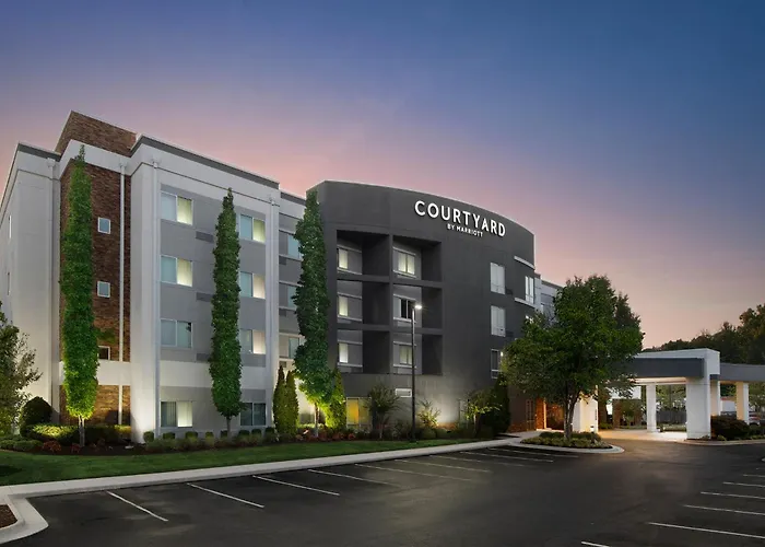 Courtyard By Marriott Hot Springs