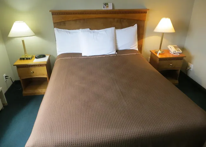 Ocean Marina Hotel