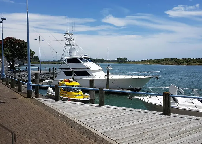 Whakatane Hotel