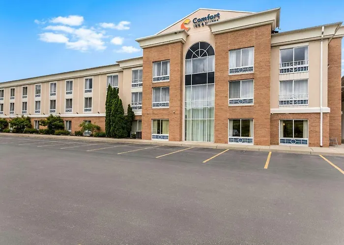 Comfort Inn & Suites