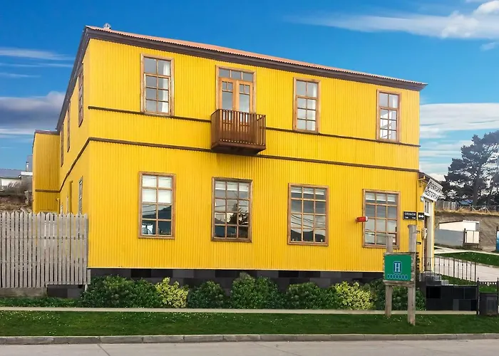 Yendegaia House
