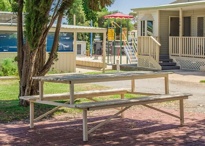 Twin Waters Caravan Park